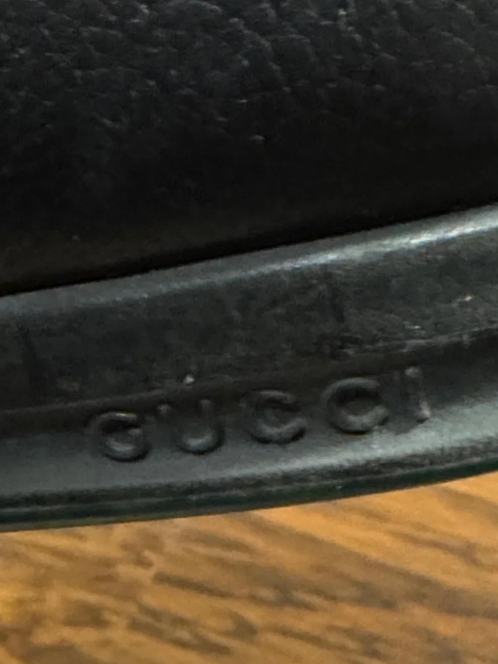 Gucci classic black